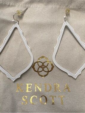 Kendra Scott White SOPHEE Teardrop Earrings